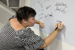 PXL_20241007_182953698